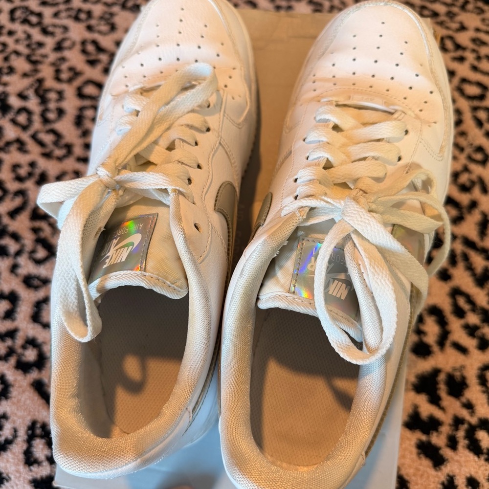 Women’s Air Force 1 ‘07 ESS - Picture 6 of 7